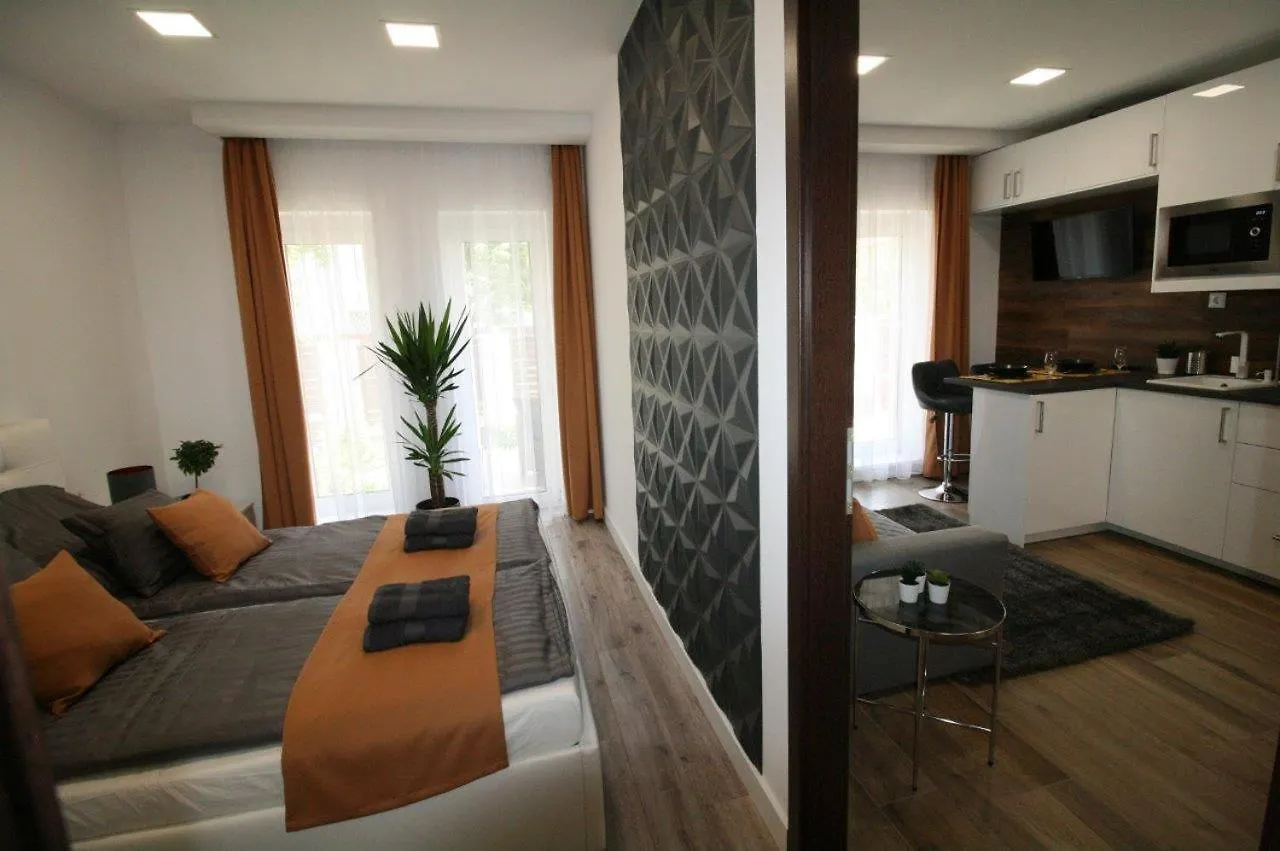 True Gem At The Airport Apartment Budapest