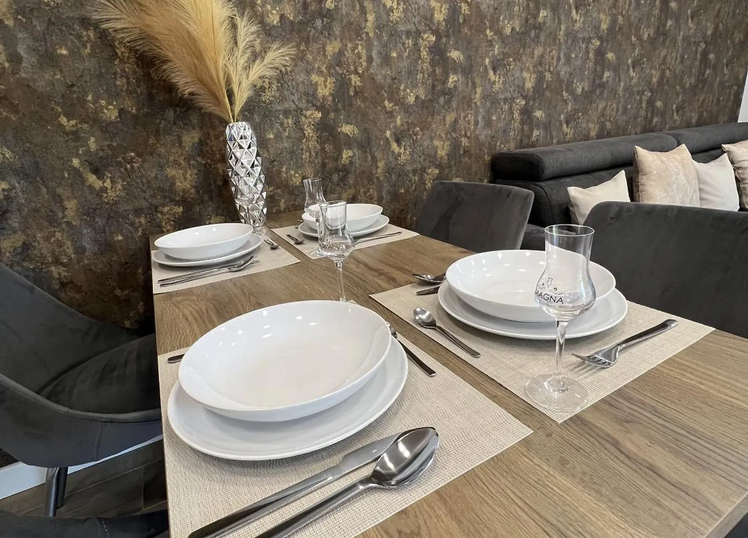 True Gem At The Airport Apartment Budapest Hungary